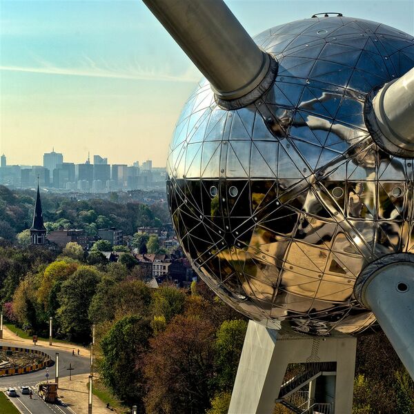 Copyright : © www.atomium.be - SABAM 2011 - Normann Szkop